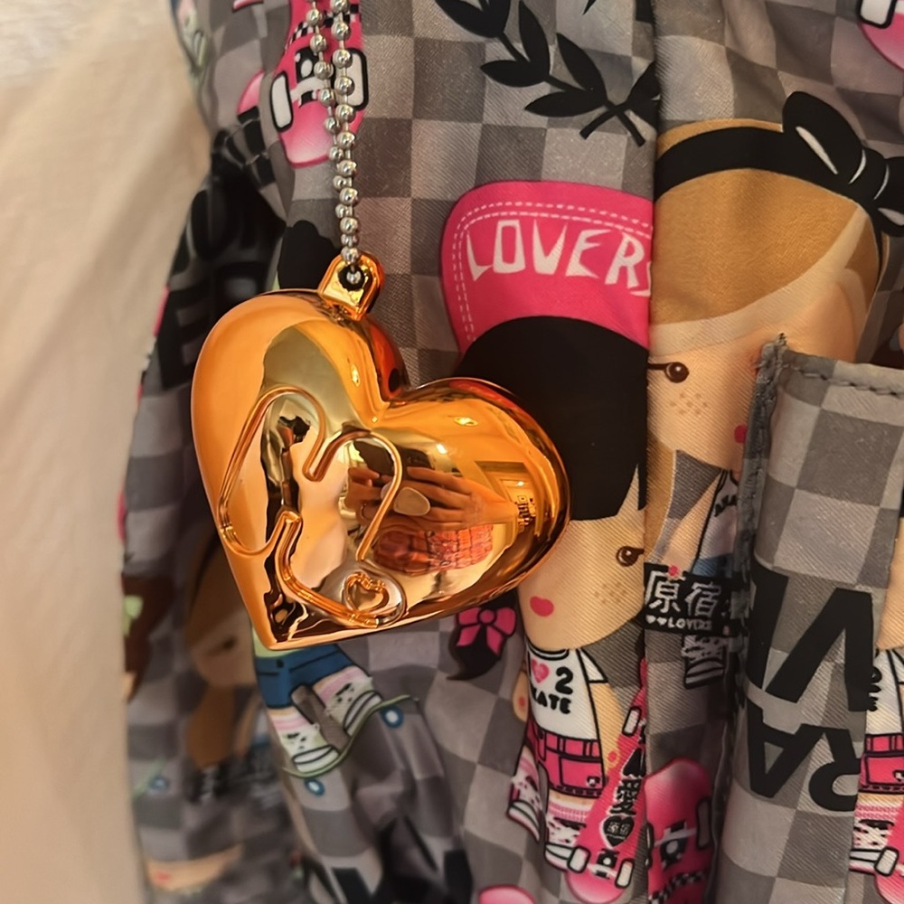 Harajuku Lovers Messenger Bag - Picture 5 of 16